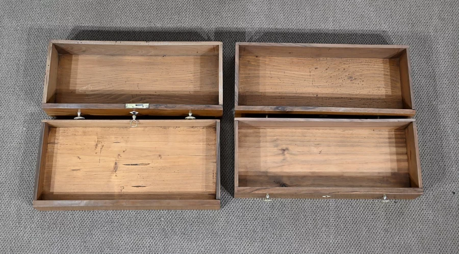 MINIATURKOMMODE AUS DER FRANZÖSISCHEN EMPIRE-ZEIT