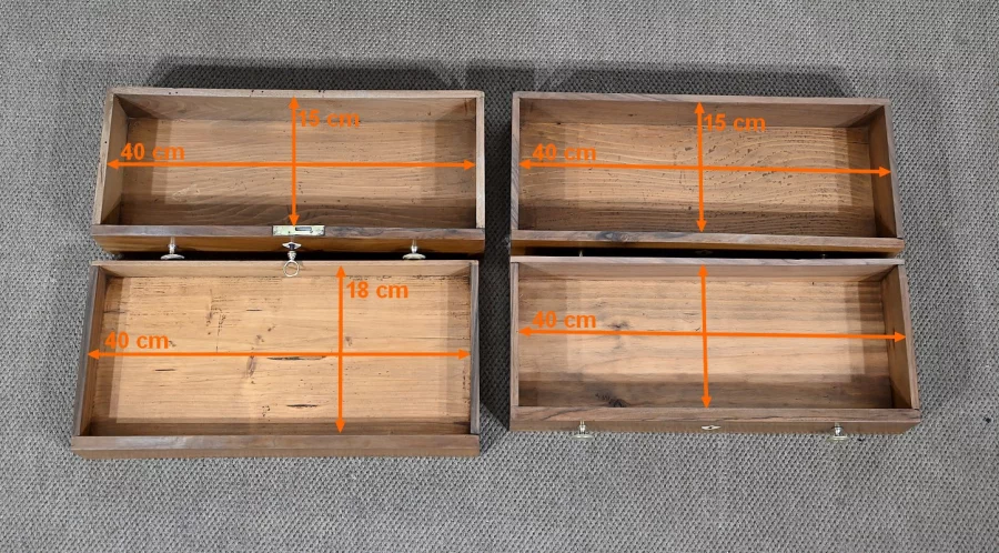 MINIATURKOMMODE AUS DER FRANZÖSISCHEN EMPIRE-ZEIT