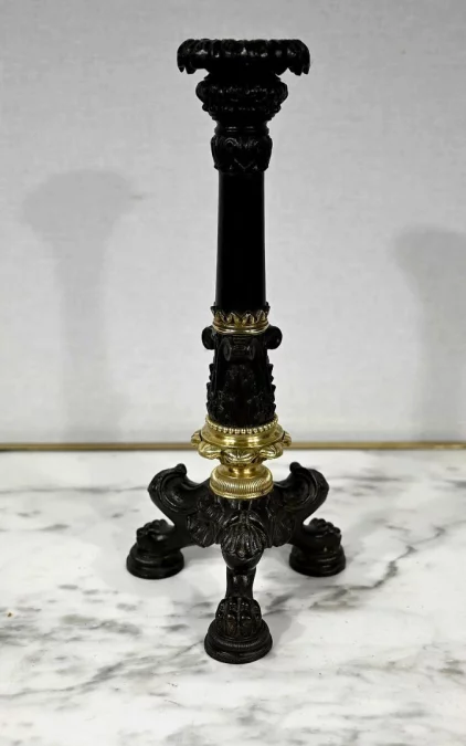 Paire de Bougeoirs en Bronze, époque Restauration – Début XIXe