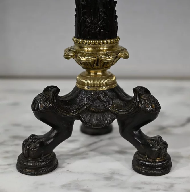 Paire de Bougeoirs en Bronze, époque Restauration – Début XIXe