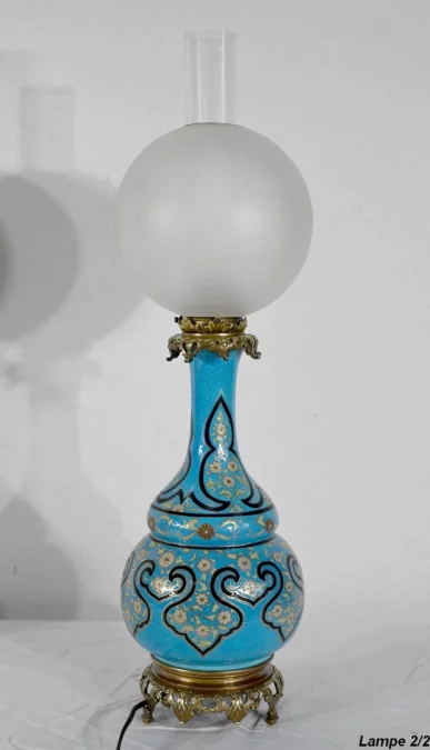 Paire de Lampes en Porcelaine et Bronze, époque Napoléon III – Milieu XIXe