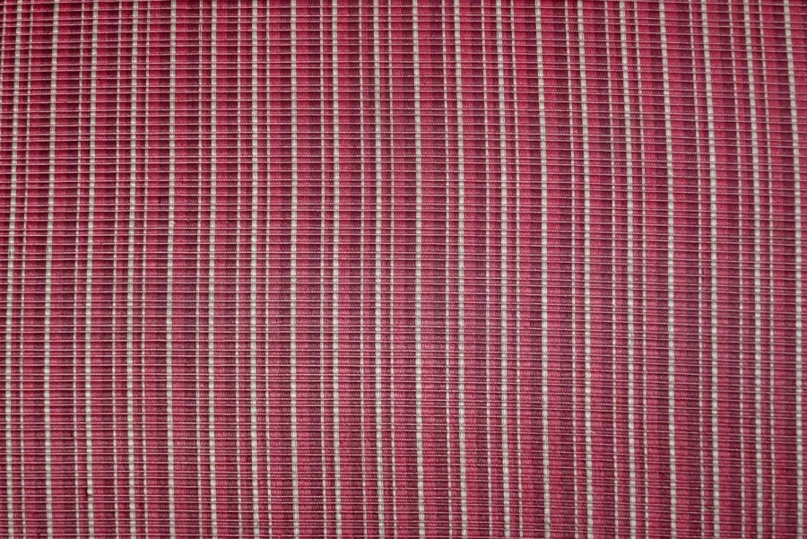 SOFÁ DE ESTILO DE RESTAURACIÓN FRANCESA