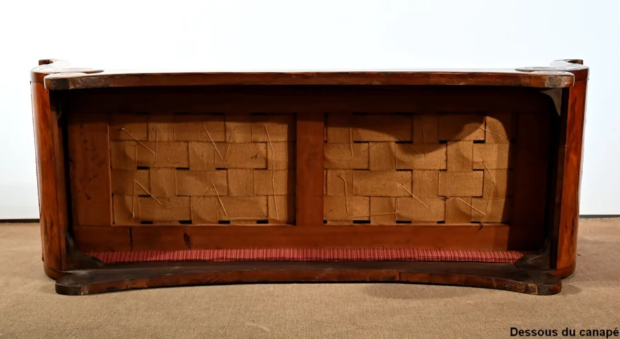 SOFÁ DE ESTILO DE RESTAURACIÓN FRANCESA