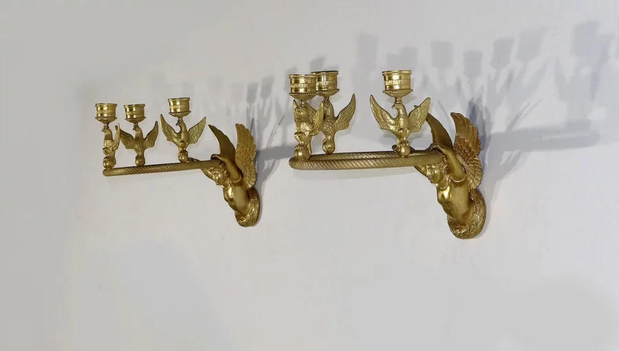 Paire d’Appliques Porte-bougies en Bronze doré, Empire – Début XIXe