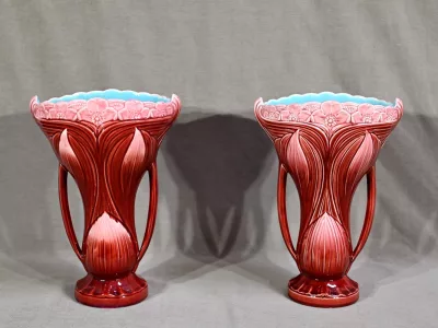 PAR DE JARRONES firmados DIGOIN SARREGUEMINES