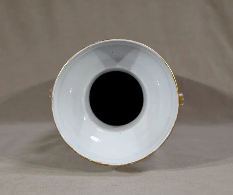 Important Vase en Porcelaine de Bayeux – Fin XIXe