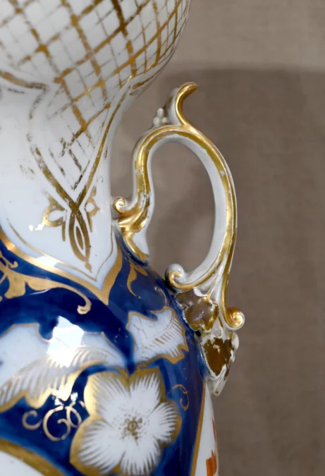 Important Vase en Porcelaine de Bayeux – Fin XIXe