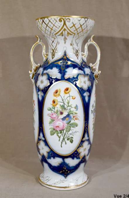 Important Vase en Porcelaine de Bayeux – Fin XIXe