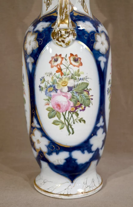 Important Vase en Porcelaine de Bayeux – Fin XIXe