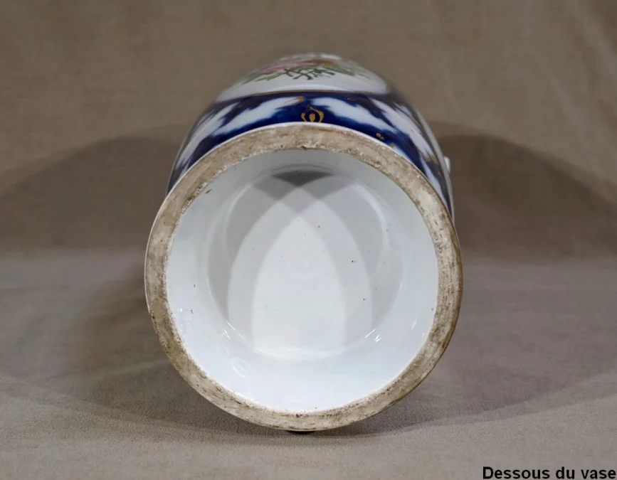 Important Vase en Porcelaine de Bayeux – Fin XIXe