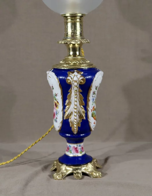 LÁMPARA ESTILO LUIS XVI