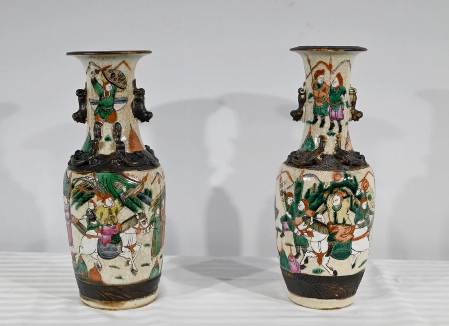 PAREJA DE JARRONES CHINOS