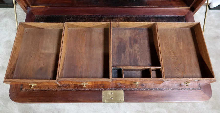 SEKRETÄR AUS DER ZEIT LOUIS XV