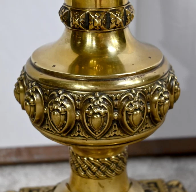 一对路易十六风格支架