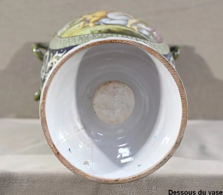 JARRÓN ESTILO RENACENTISTA