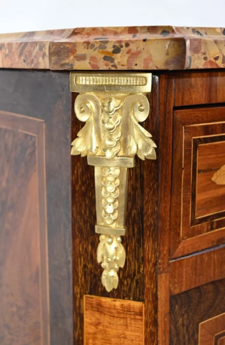 СЕКРЕТАР ПЕРИОДА ЛЮДОВИКА XVI