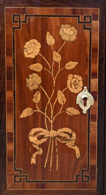 СЕКРЕТАР ПЕРИОДА ЛЮДОВИКА XVI