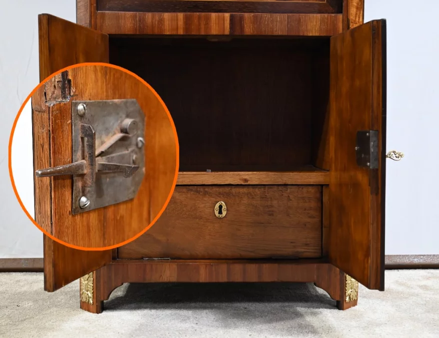 СЕКРЕТАР ПЕРИОДА ЛЮДОВИКА XVI