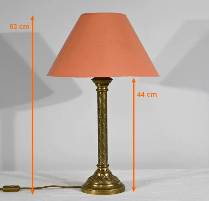 LÁMPARA DE BRONCE DORADO