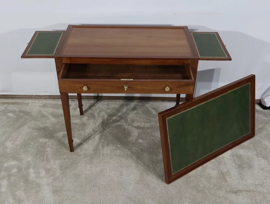 MESA DE ESCRITURA DEL PERIODO LUIS XVI