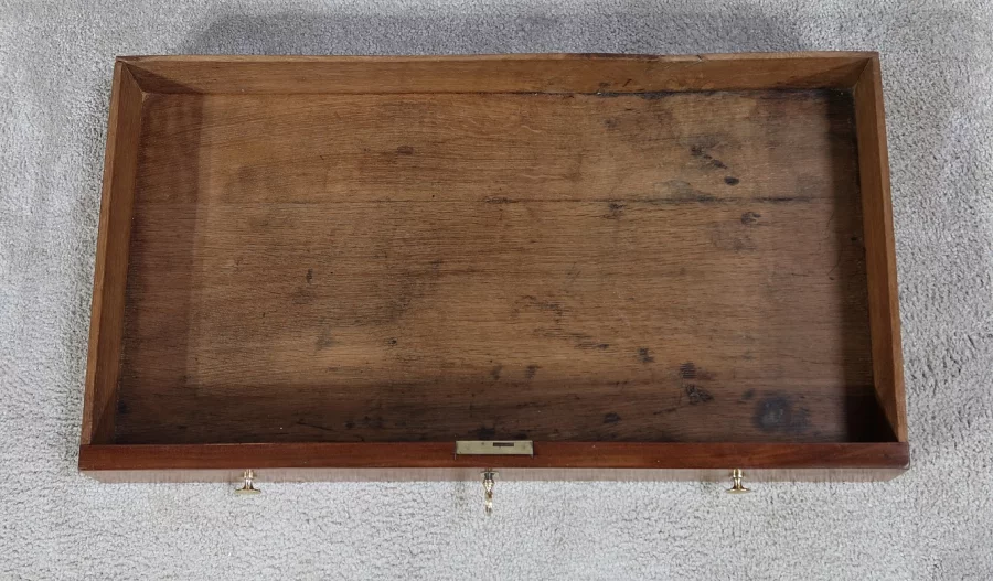 MESA DE ESCRITURA DEL PERIODO LUIS XVI