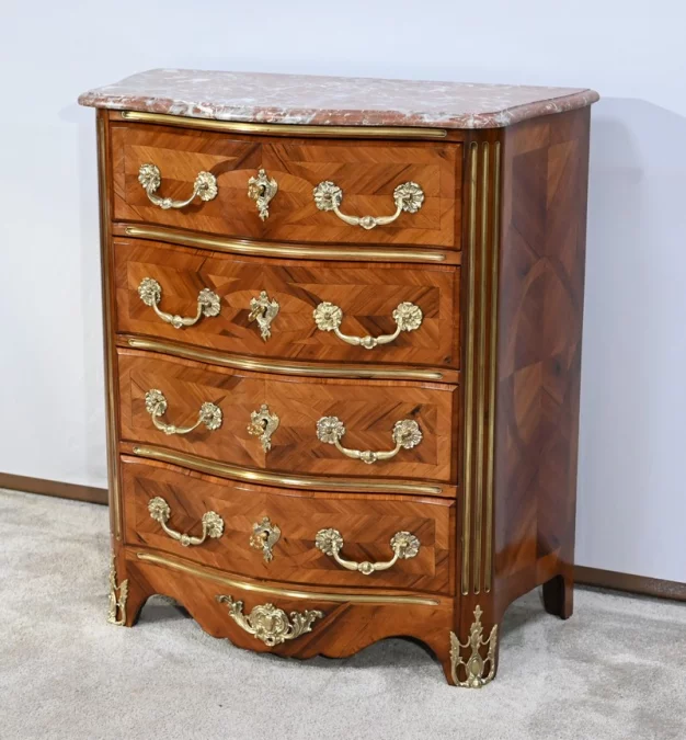 CÓMODA ESTILO LUIS XIV