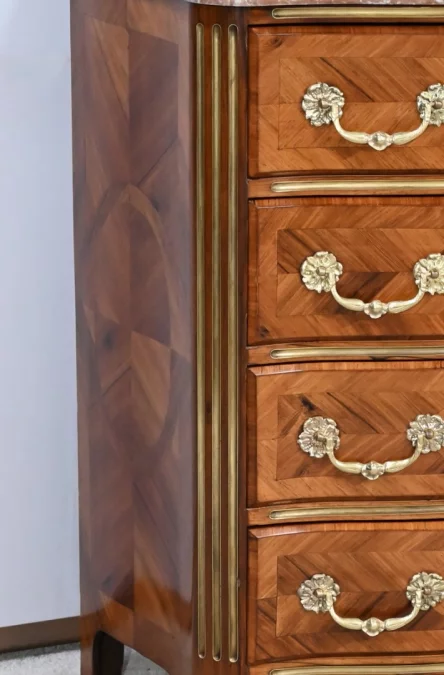 CÓMODA ESTILO LUIS XIV