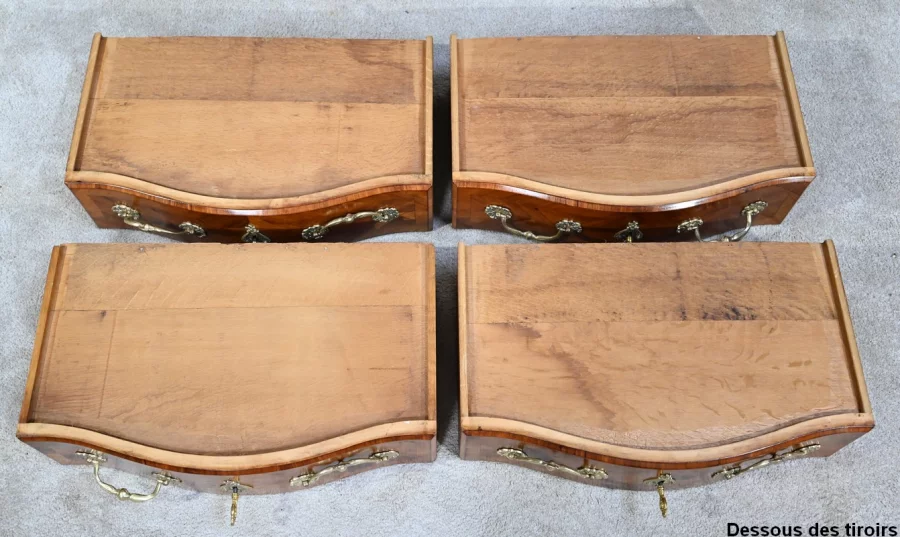 CÓMODA ESTILO LUIS XIV