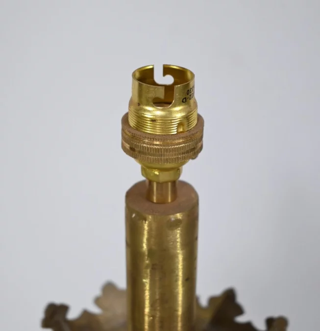 Important Flambeau en Bronze Doré – Fin XIXe