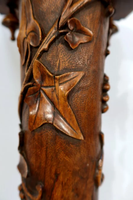 КОЛОННА ПЕРИОДА МОДЕРН