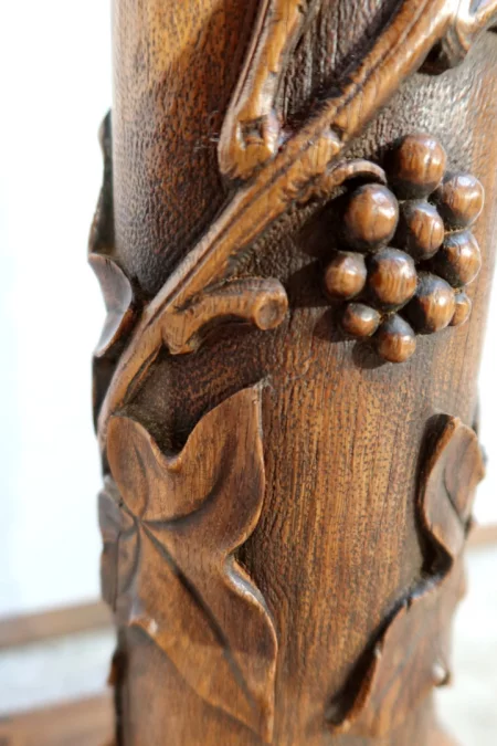 КОЛОННА ПЕРИОДА МОДЕРН