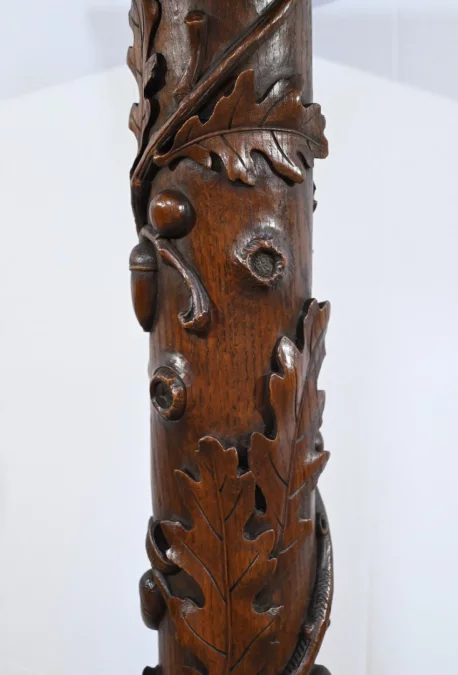 КОЛОННА ПЕРИОДА МОДЕРН