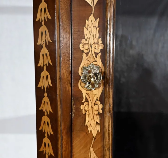 GABINETE HOLANDÉS DEL SIGLO XVIII