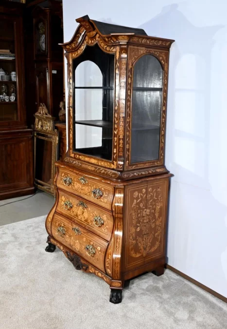 GABINETE HOLANDÉS DEL SIGLO XVIII