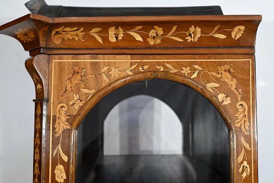 GABINETE HOLANDÉS DEL SIGLO XVIII