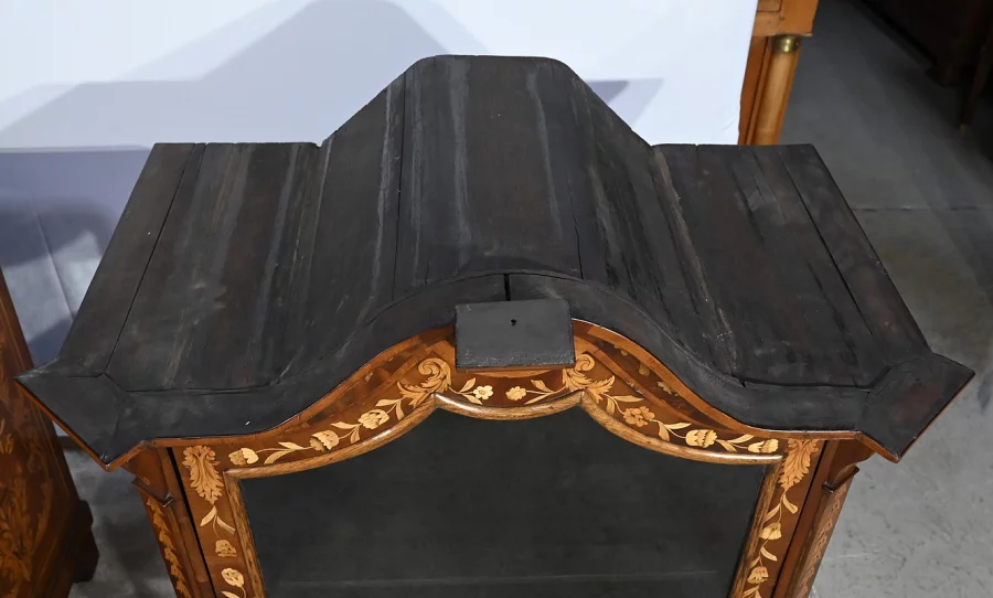 GABINETE HOLANDÉS DEL SIGLO XVIII