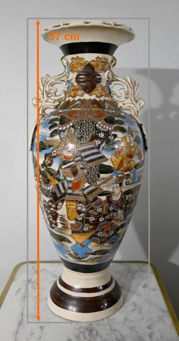 Important Vase Balustre en Porcelaine, Japon – XXe