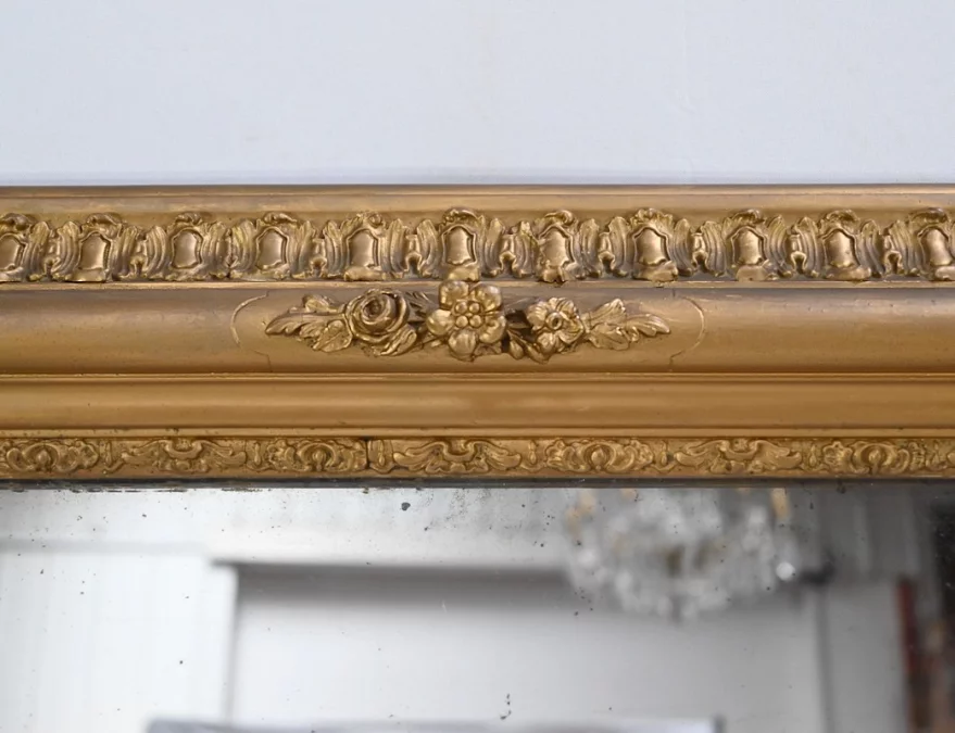 SPECCHIO IN LEGNO DORATO