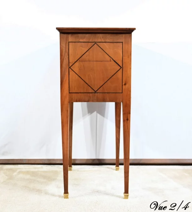 ШКАФ ПЕРЕХОДНОГО СТИЛЯ