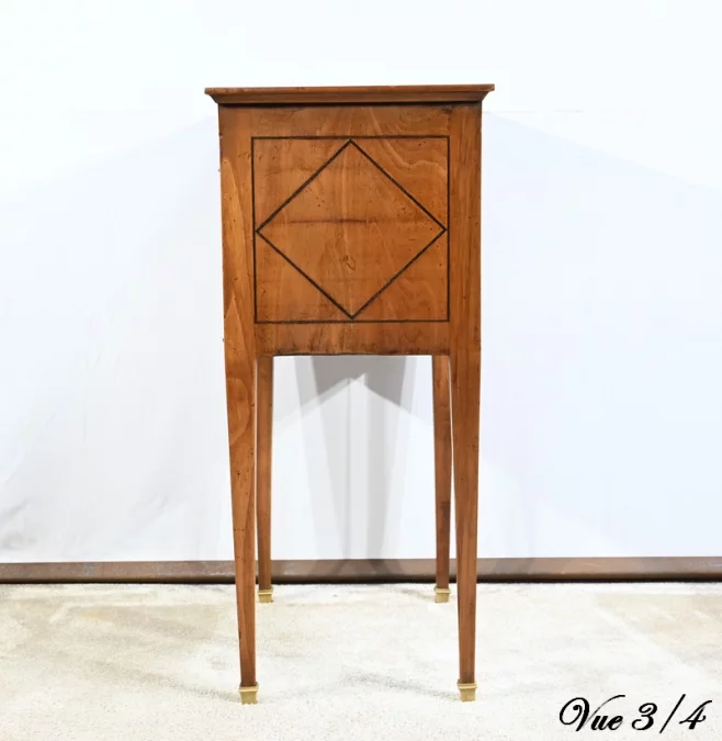 ШКАФ ПЕРЕХОДНОГО СТИЛЯ