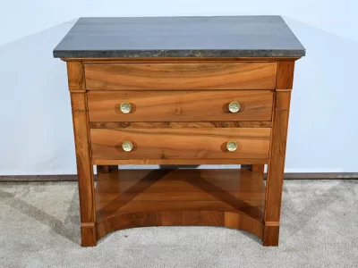 Petite Commode Chiffonnière de Propriété en Noyer, époque Directoire – Début XIXe