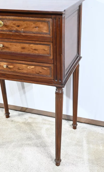 КОМОД В СТИЛЕ ЛЮДОВИКА XVI