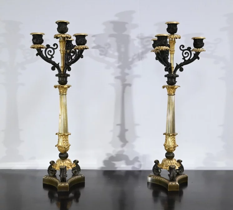 Paire de Chandeliers en Bronze à Double Patine, époque Restauration – Début XIXe