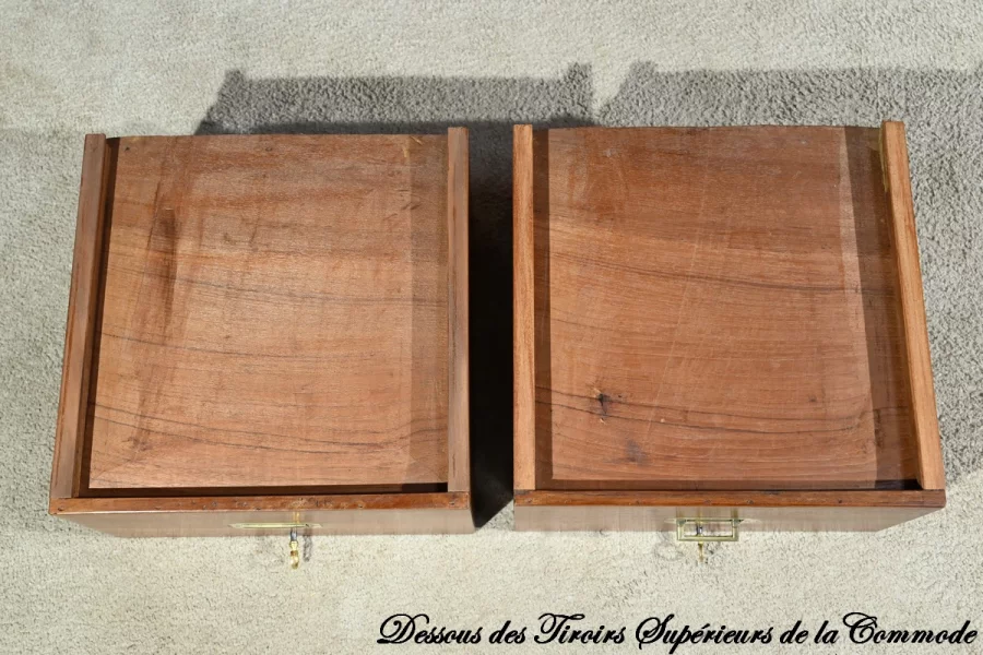 Commode Vitrine en Teck – Fin XIXe