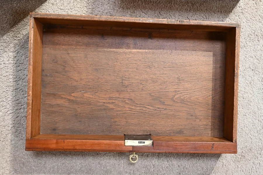 Sekretär aus der Zeit Ludwigs XVI. Signiert LN MALLE