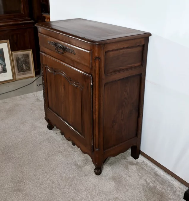 SCHRANK IM LOUIS XV-STIL