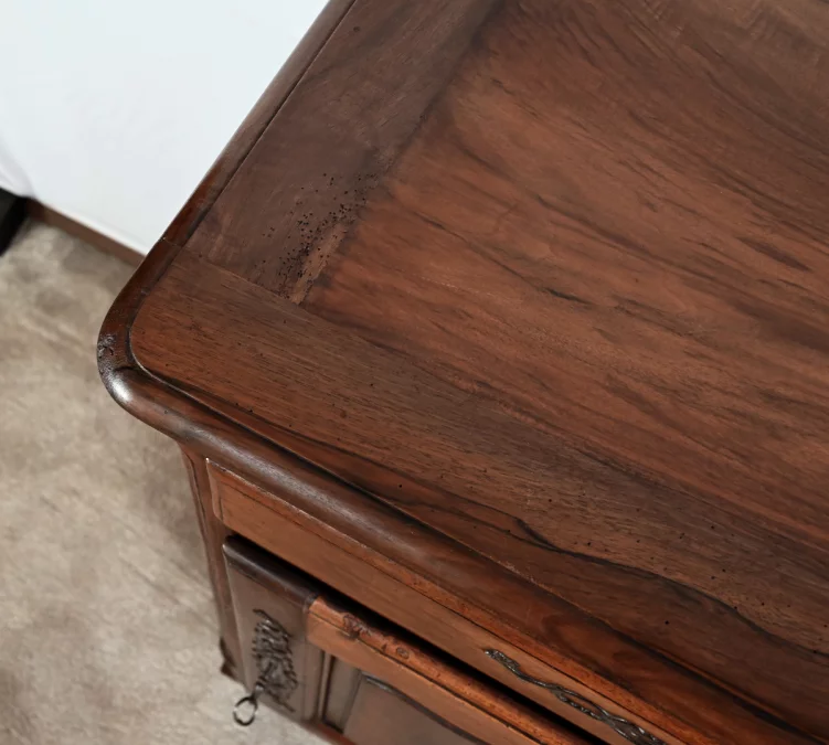 SCHRANK IM LOUIS XV-STIL