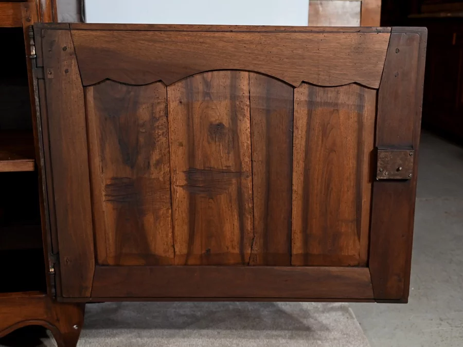 SCHRANK IM LOUIS XV-STIL