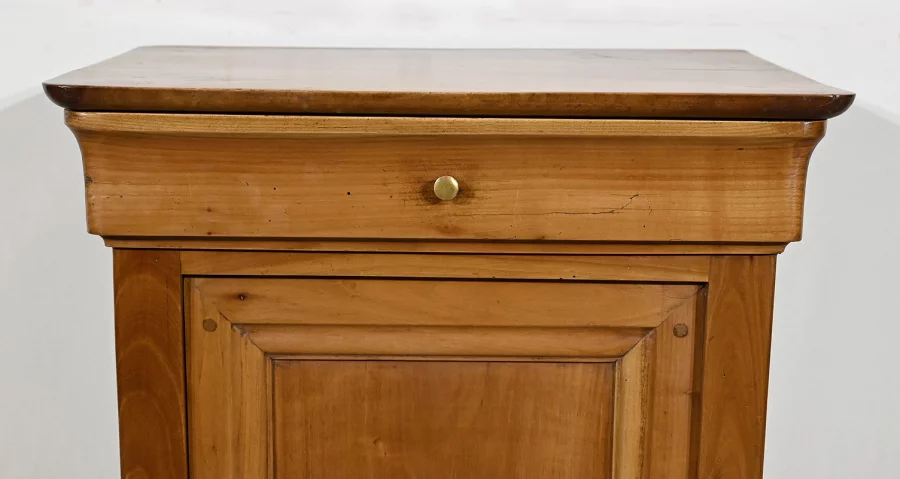 Petit Meuble en Merisier, époque Restauration - 1ère partie XIXe