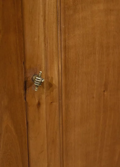 Petit Meuble en Merisier, époque Restauration - 1ère partie XIXe